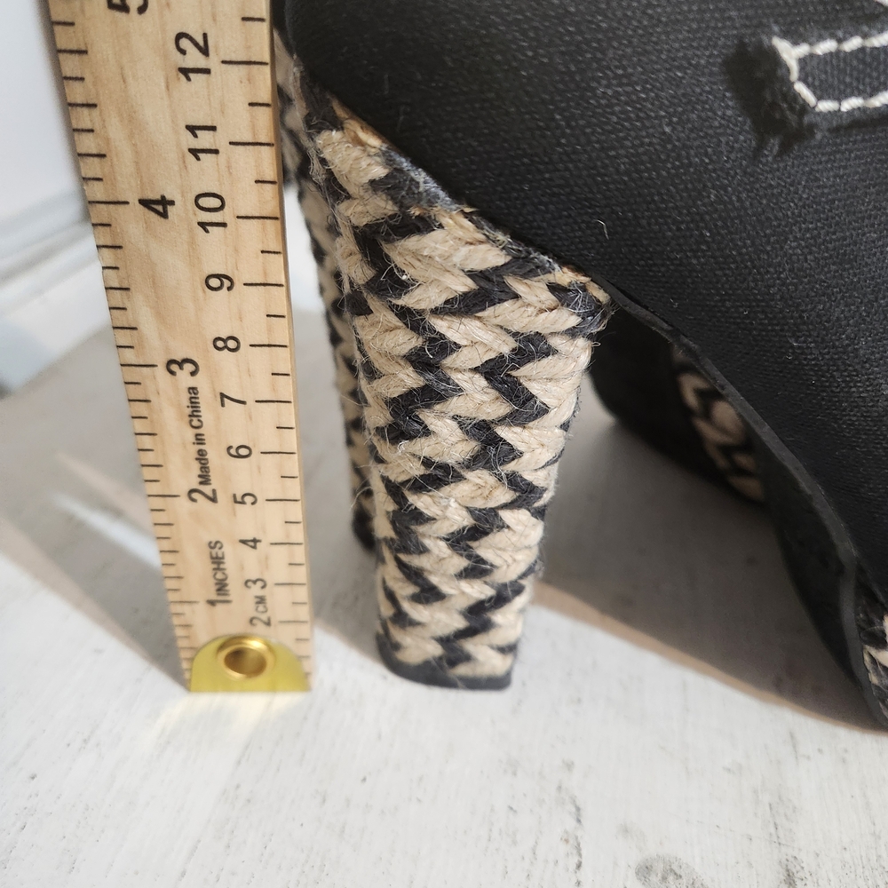American Rag Black and Tan Platform Heels - Picture 10 of 14